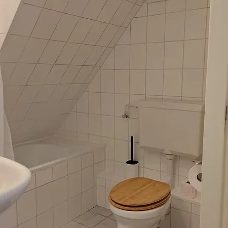 Dorp & Duin إغموند آن زي